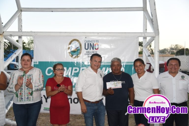 Alcalde también le cumple a trabajadores de Sabancuy, Mamantel y Atasta