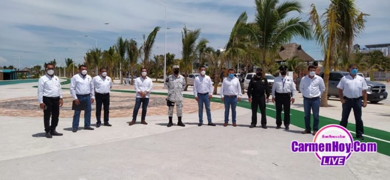 Visitan Autoridades  Malecón Costero