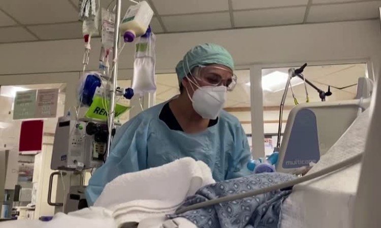 Un fármaco para la artritis acelera recuperación en pacientes con COVID-19