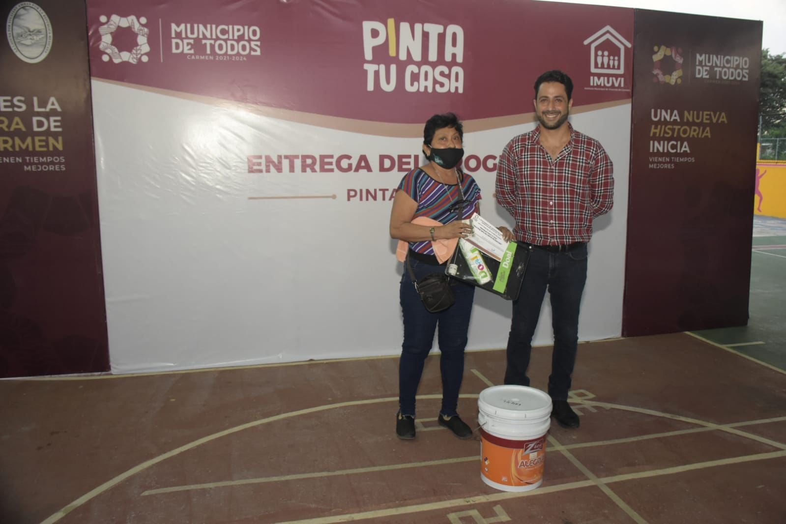 - Más de 200 familias beneficiadas con el programa "pinta tu casa"  - h-ayuntamiento-del-carmen