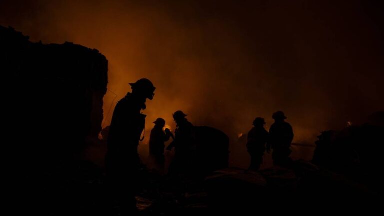 Se presenta incendio en un ducto de Pemex en Acambay