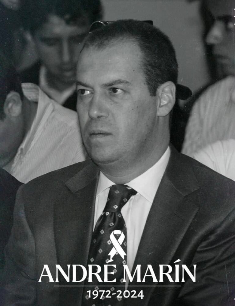 Fallece André Marín