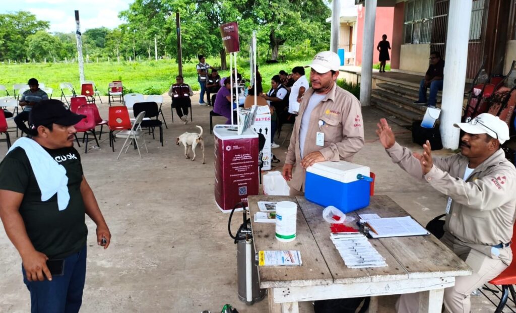 WhatsApp-Image-2025-08-22-at-8.49.06-PM-1-1024x621 Protegen a habitantes de la Peregrina con acciones de salud en tu barrio
