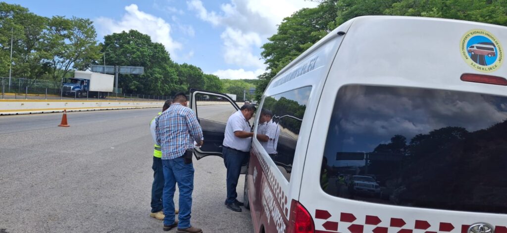 WhatsApp-Image-2025-08-28-at-5.21.19-PM-1-1024x472 ARTEC Y Guardia Nacional se coordinan para llevar a cabo operativos de verificación al transporte público en Campeche