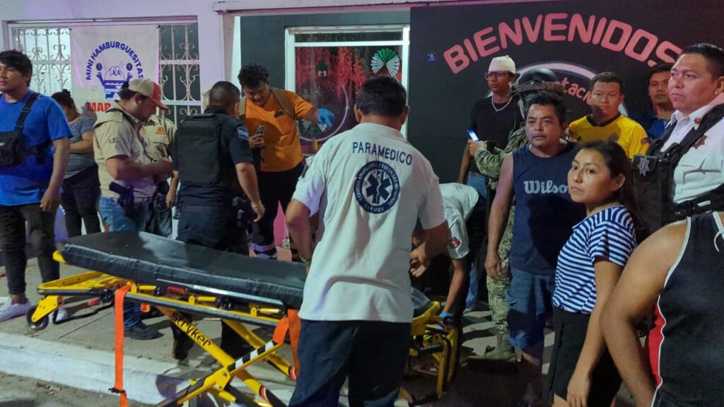 Imagen-de-WhatsApp-2025-09-13-a-las-10.39.15_e3ccbe89-1024x576 Conflicto vecinal desatado violento enfrentamiento en Cuidad del Carmen