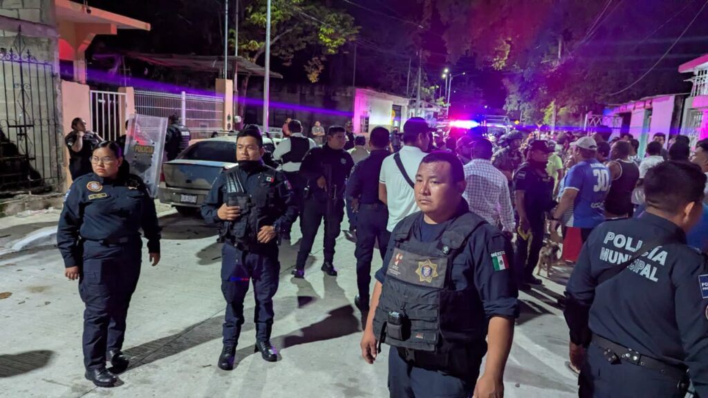 Imagen-de-WhatsApp-2025-09-13-a-las-10.39.17_85395321-1024x576 Conflicto vecinal desatado violento enfrentamiento en Cuidad del Carmen