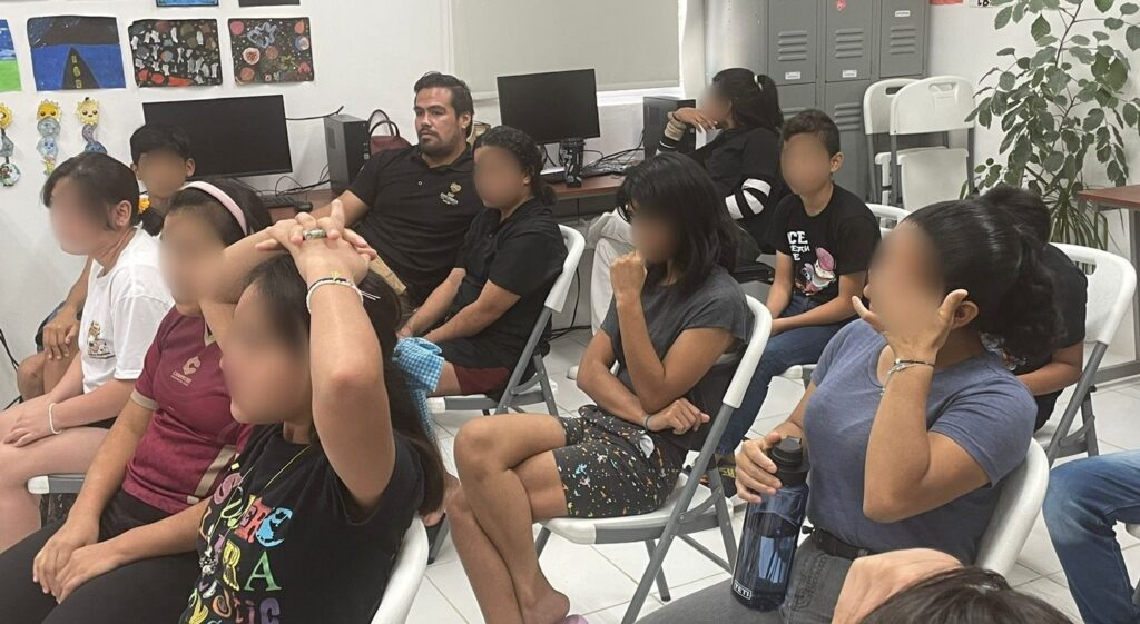 Imagen-de-WhatsApp-2025-09-19-a-las-20.58.09_3d672305-1024x561 Impulsan entornos informados y saludables con pláticas de salud mental