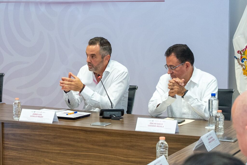 Imagen-de-WhatsApp-2025-09-19-a-las-20.58.13_5e073d2d-1024x684 Campeche hace historia; la gobernadora Layda Sansores firmó el convenio del primer polo de desarrollo económico para el bienestar Seybaplaya