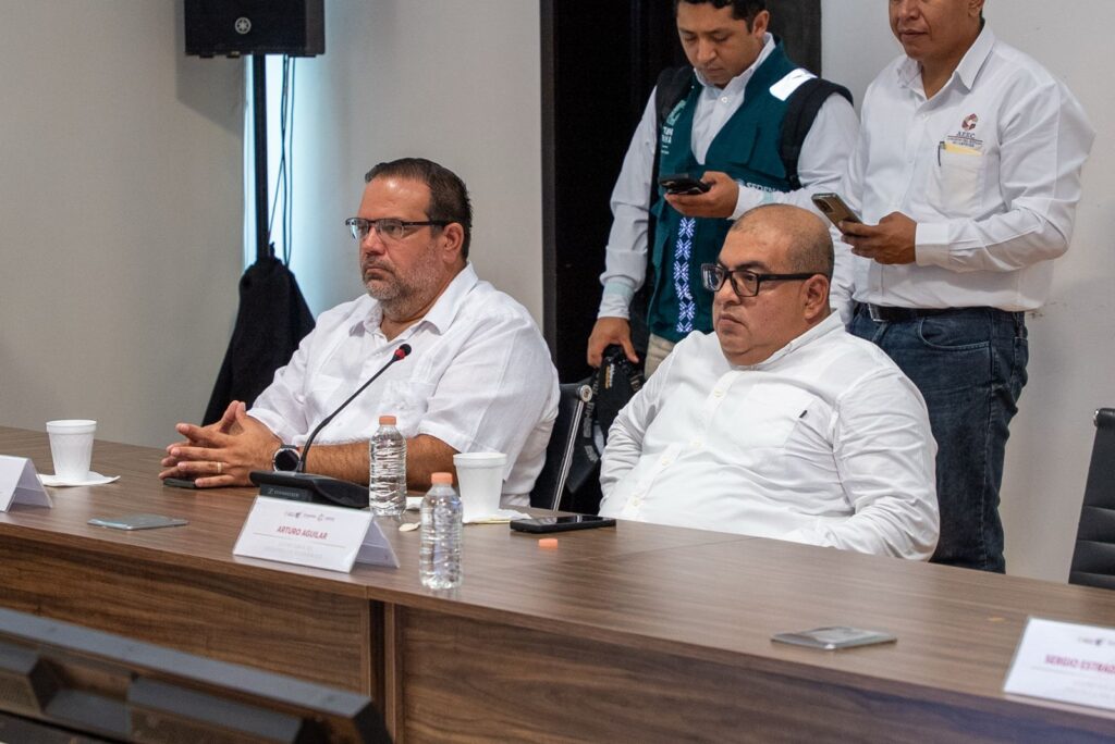 Imagen-de-WhatsApp-2025-09-19-a-las-20.58.15_d9cdbb6c-1024x684 Campeche hace historia; la gobernadora Layda Sansores firmó el convenio del primer polo de desarrollo económico para el bienestar Seybaplaya
