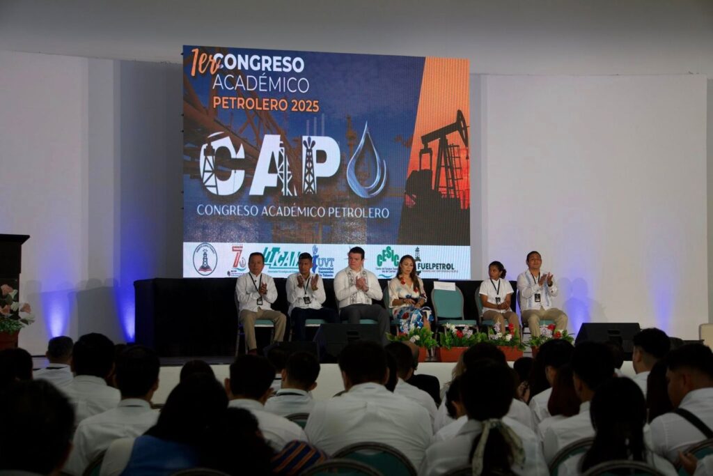 WhatsApp-Image-2025-09-04-at-4.08.53-PM-1-1024x683 La Secretaría de Turismo presente en el primer Congreso Académico Petrolero
