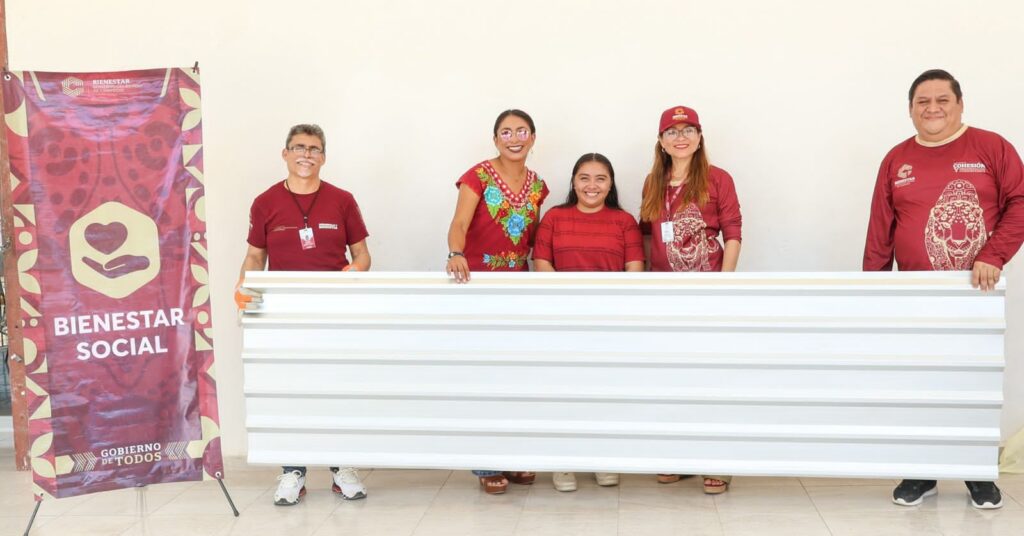 WhatsApp-Image-2025-09-18-at-11.46.10-AM-1-1024x536 Bienestar entrega láminas a favor de familias en Lerma y Samulá