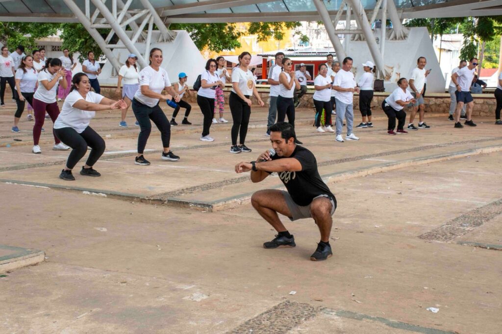 WhatsApp-Image-2025-09-30-at-8.43.50-AM-3-1024x682 Conmemoran Día Mundial del Corazón con actividad física