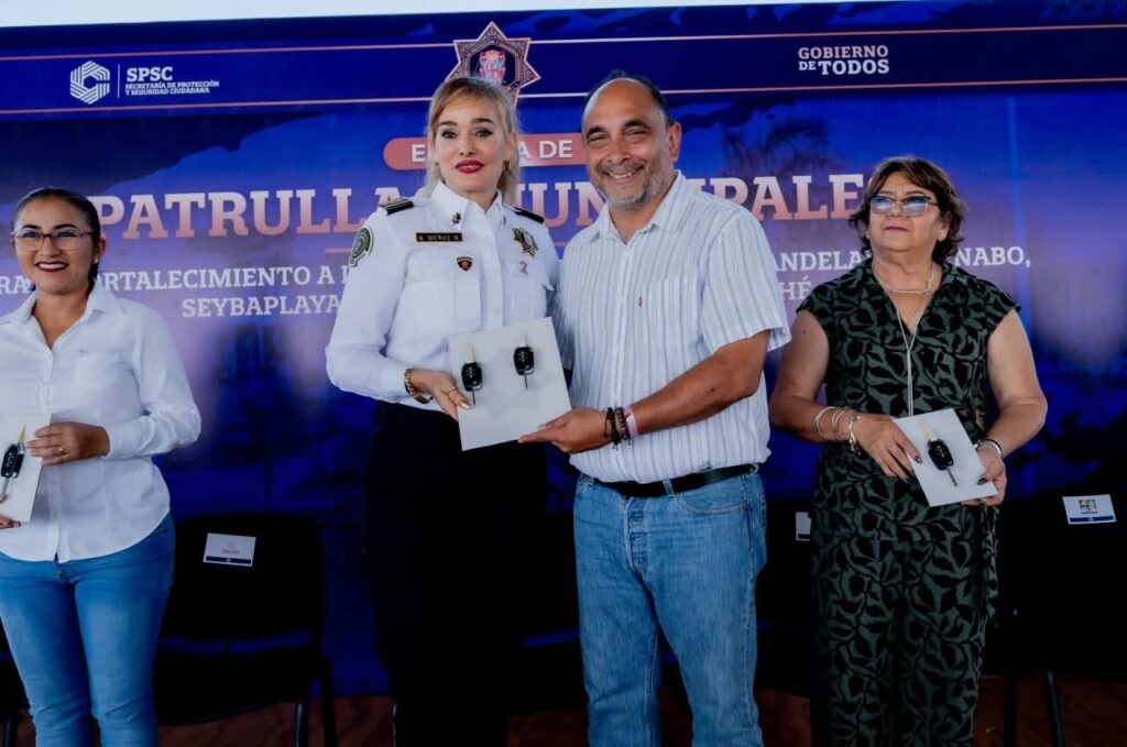 86195840-0191-496e-808a-4ba836b60b51-1024x679 Con Inversión de Más de 14 Millones de Pesos Marcela Muñoz Entregó Patrullas a Calakmul, Calkiní, Candelaria, Dzitbalché, Hopelchén, Seybaplaya Y Tenabo