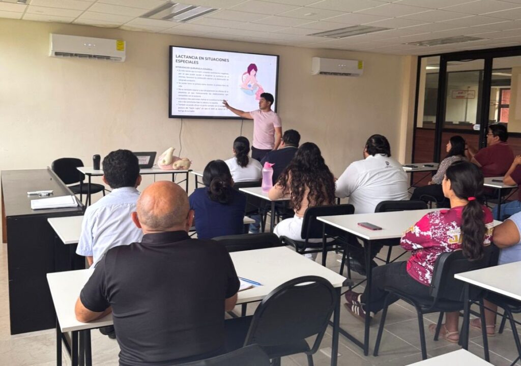 WhatsApp-Image-2025-10-13-at-8.08.43-PM-1-1024x720 Promueven lactancia materna en Escárcega