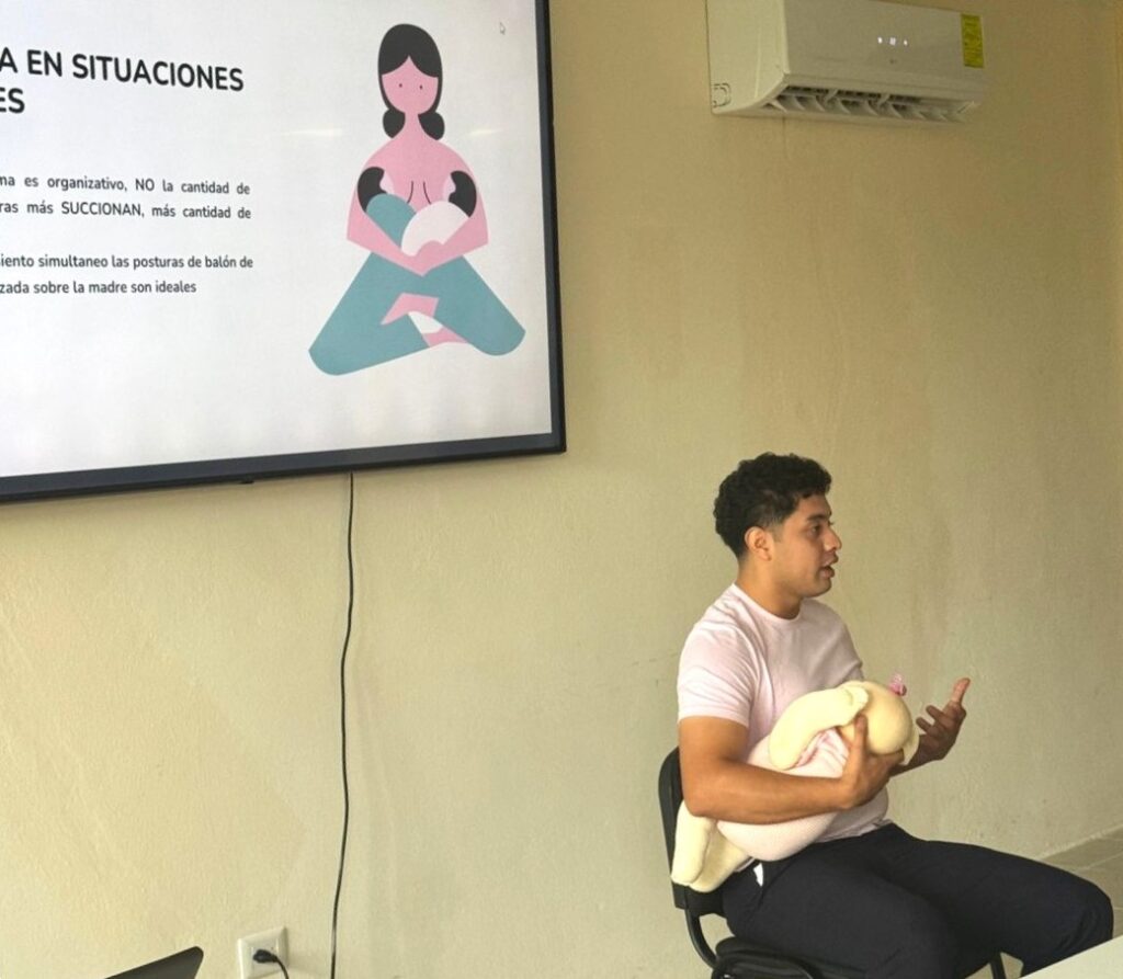 WhatsApp-Image-2025-10-13-at-8.08.44-PM-1-1024x893 Promueven lactancia materna en Escárcega