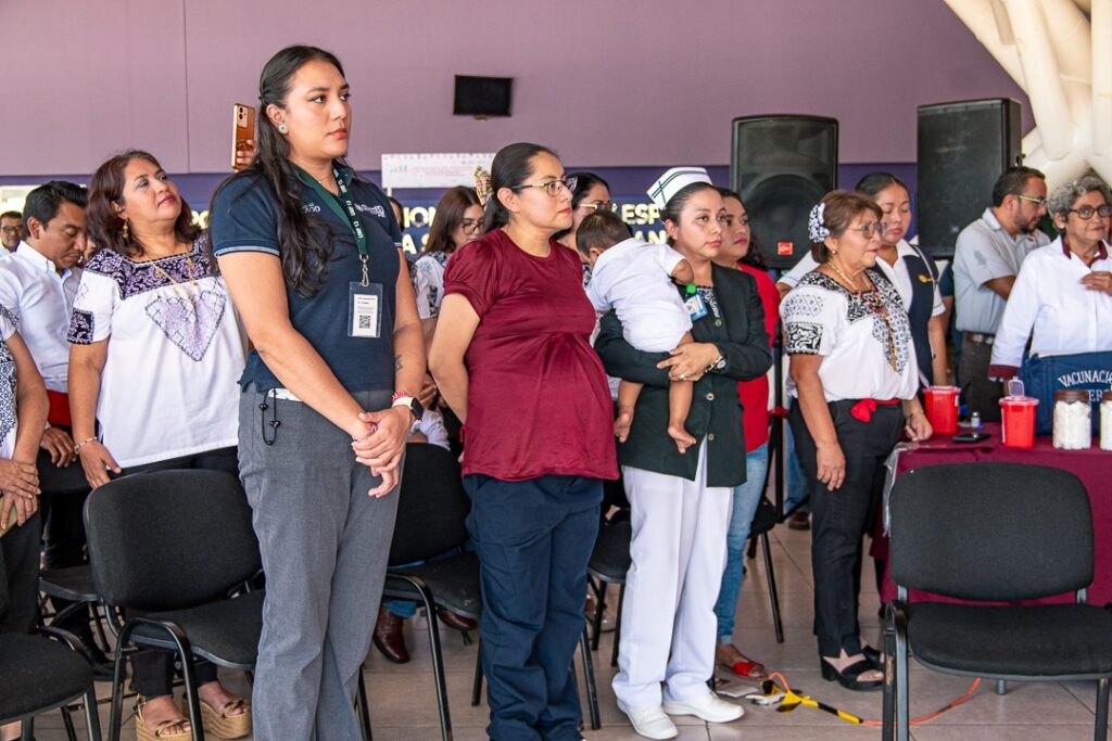 WhatsApp-Image-2025-10-13-at-8.08.45-PM-4-1024x683 Arranca Campaña de Vacunación Invernal 2025-2026