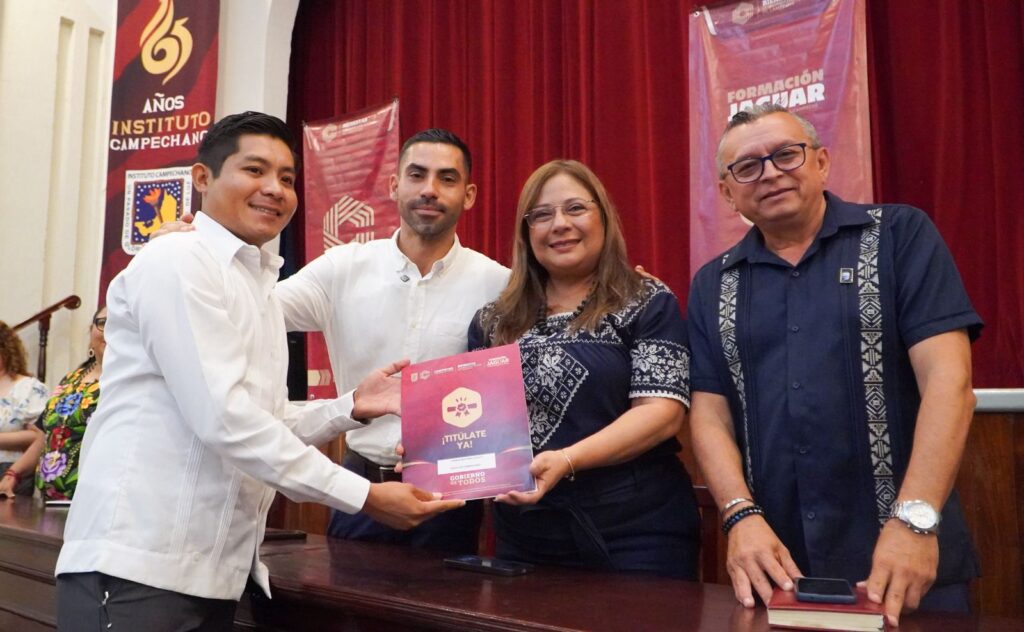 WhatsApp-Image-2025-10-14-at-7.19.37-PM-9-1024x632 Impulsa Bienestar la Titulación de Jóvenes Egresados con Apoyo Económico