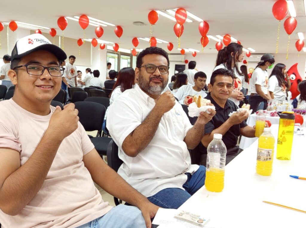 WhatsApp-Image-2025-10-23-at-1.12.21-PM-2-1024x764 Realizan XVIII Campaña de Donación Altruista de Sangre en la UAC