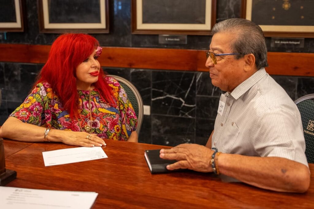 WhatsApp-Image-2025-11-05-at-7.29.05-PM-5-1024x684 Cercana a la Gente la Gobernadora Layda Sansores Llevó a Cabo las Audiencias Ciudadanas