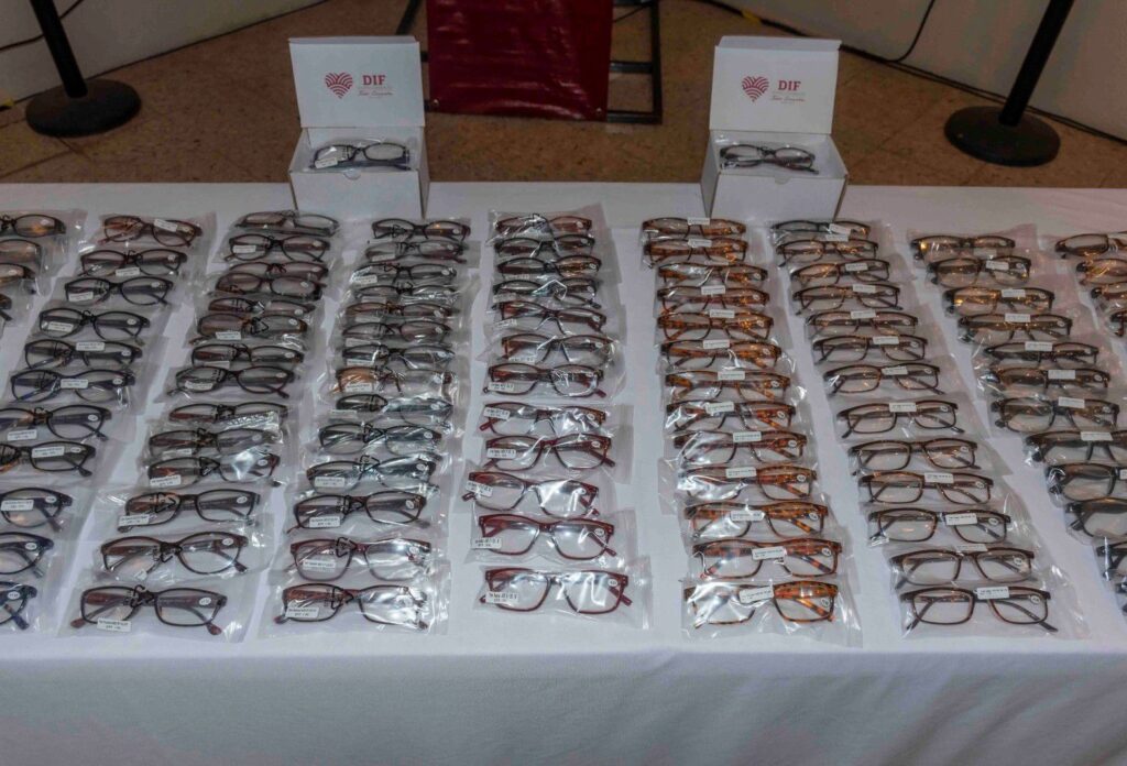 IMG-20251229-WA0135-1024x696 Entrega ABP 1,581 Apoyos Federales a Campechanos de los 13 Municipios