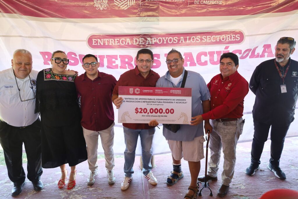 WhatsApp-Image-2025-12-19-at-11.31.49-AM-1-1024x683 Entrega de Apoyos a Pescadores en Lerma