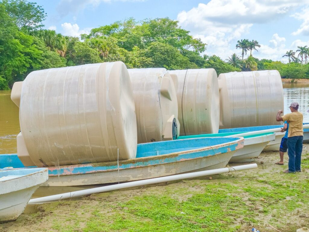 WhatsApp-Image-2025-12-23-at-11.26.06-AM-4-1024x768 Secretaría de Bienestar Fortalece el Acceso al Agua en Boca Chica Palizada