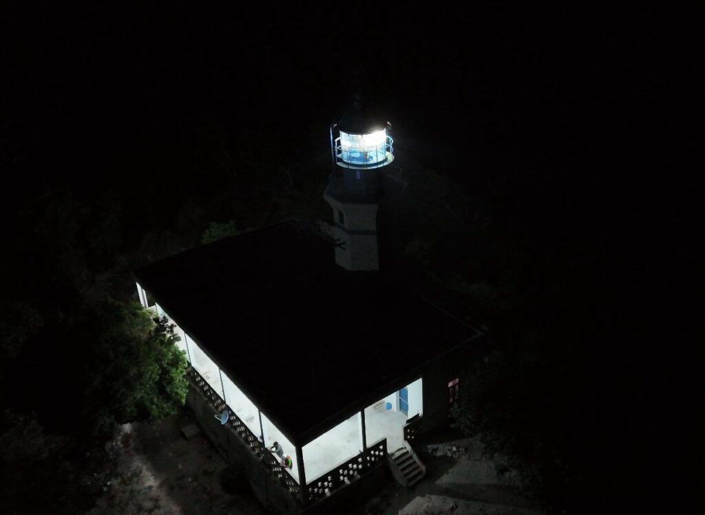 WhatsApp-Image-2026-02-24-at-5.53.23-PM-1024x749 Con Inversión de Más de un MDP., APICAM Moderniza Iluminación y Casa del Faro del Morro en Seybaplaya