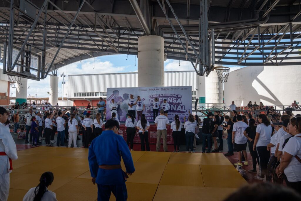 WhatsApp-Image-2026-03-10-at-9.52.52-AM-2-1024x682 En el Marco del 8M Campeche Fortalece la Autoprotección y Empoderamiento de las Mujeres